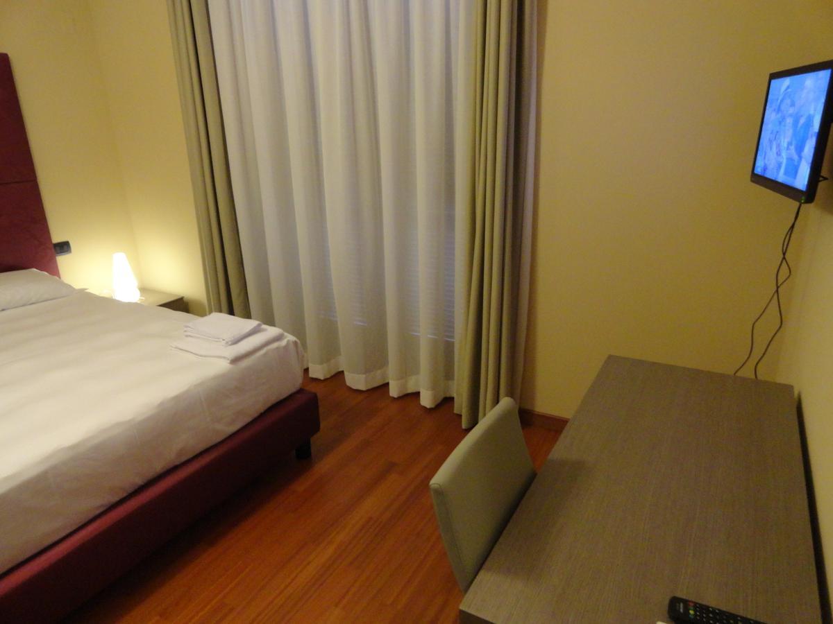 Residence Sant'Anna Ponte San Pietro  Bagian luar foto
